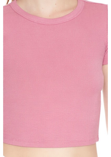 F21 Yuvarlak Yaka Crop Top Tişört indirimleri