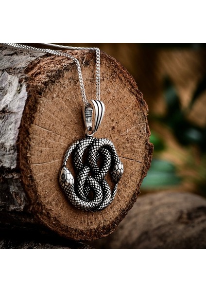 Yılan Gümüş Kolye 925 Ayar Gümüş Sarmal Yılan Figürlü Unisex Gümüş Kolye modelleri