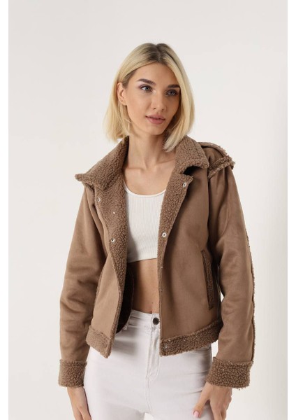 Süet Içi Peluş Düğmeli Çift Cepli Polo Yaka Şeritli Ceket
