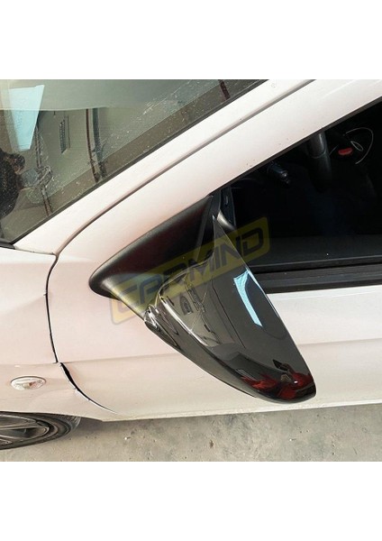 Citroen C-Elysee Batman Ayna Kapağı Piano Black fırsatları