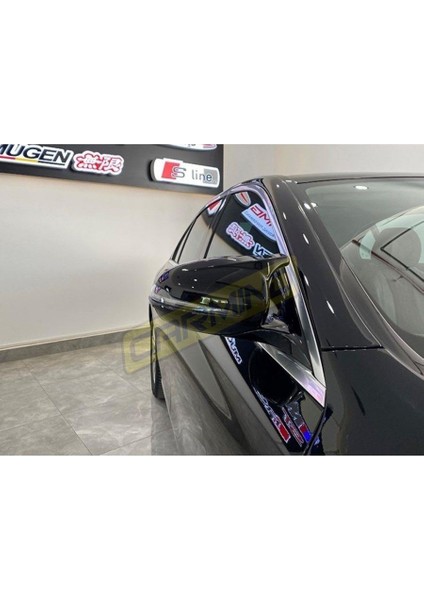 Mercedes E Serisi W213 Batman Ayna Kapağı Piano Black 2017-2020 modelleri