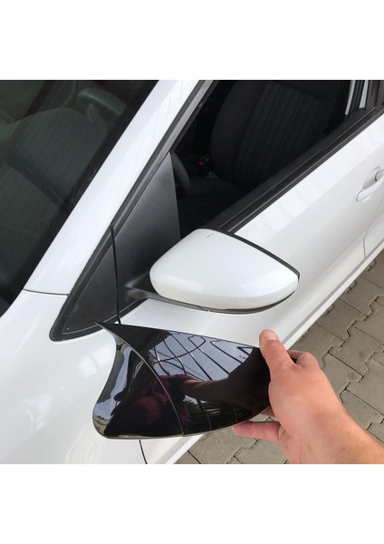Ford Courier Batman Yarasa Ayna Kapağı Piano Black 2014-2017 indirimleri
