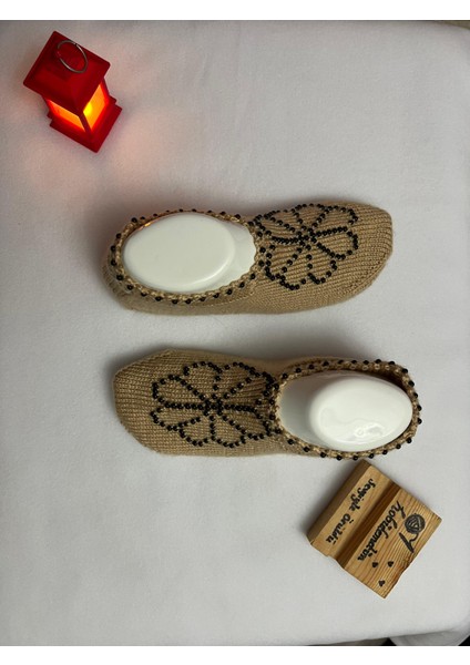 Geleneksel Çiçek Motifli Örgü Patik Çorap fiyatları