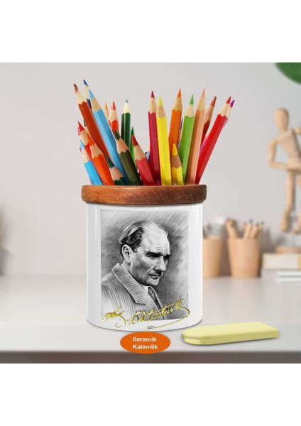 Karakalem Paltolu Mustafa Kemal Paşa Ahşap Seramik Kalemlik -P12