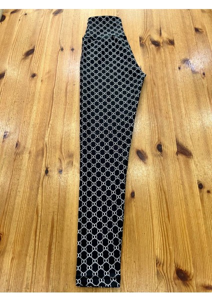 Siyah Beyaz Desenli Spor Tayt fiyatları