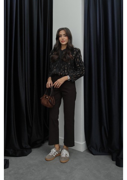 Koyu Kahve Boy Fit Kesik Paça Jean modelleri