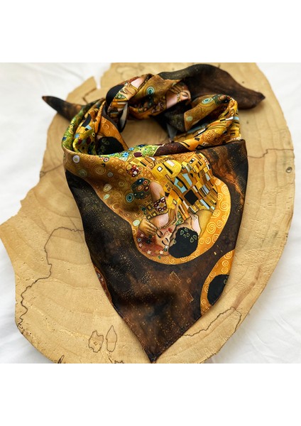 Klimt Kiss Desenli Fular (55 Cm*55 Cm)