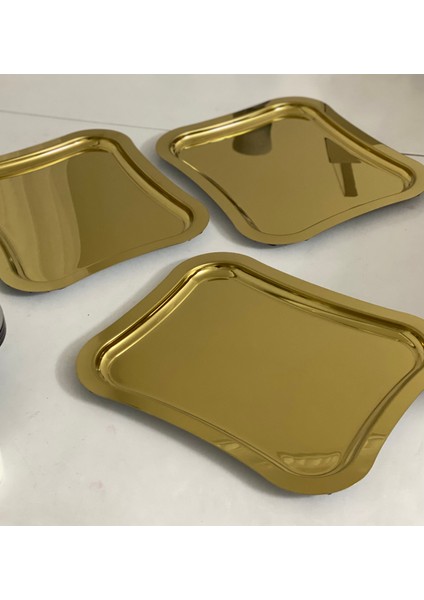 Çelik Gold Renk Italyan Dalgalı Model 3 Adet Sunum Tepsisi 26*36 cm