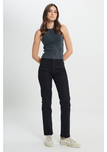 Straight Fit Düz Kesim Yüksek Bel Düz Paça Siyah Jean Kot Pantolon