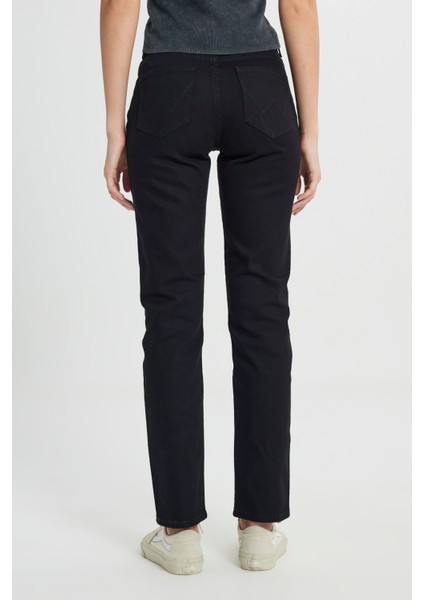 Straight Fit Düz Kesim Yüksek Bel Düz Paça Siyah Jean Kot Pantolon fırsatları