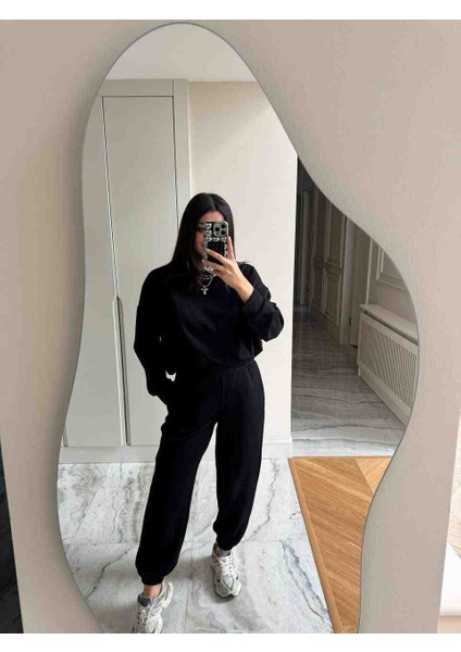 Spor ve Günlük Kullanım Için Modern Kadın Eşofman Takımı