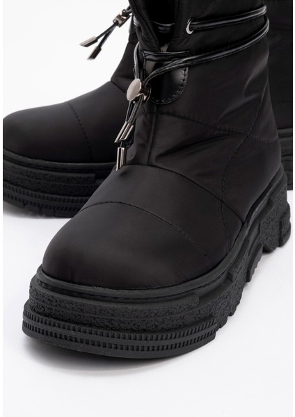 Mesta Siyah Paraşüt Kadın Bot modelleri