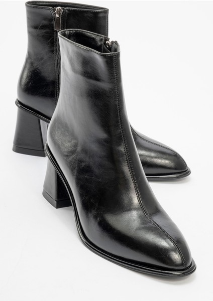 Alba Siyah Cilt Kadın Kalın Topuklu Bot