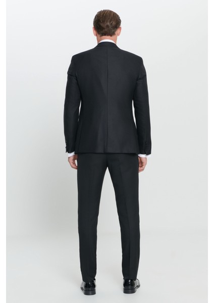 Slim Fit Dar Kesim Kırlangıç Yaka Desenli Yelekli Smokin Takım