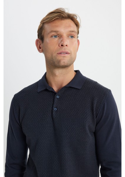 Pamuklu Standart Fit Normal Kesim Polo Yaka Jakarlı Triko Kazak indirimleri