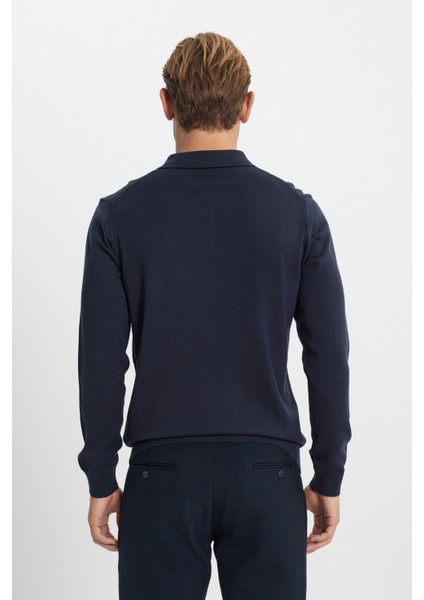 Pamuklu Standart Fit Normal Kesim Polo Yaka Jakarlı Triko Kazak