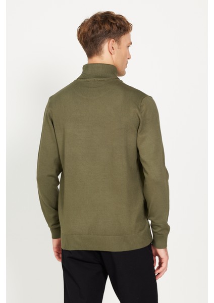 ALTINYILDIZ CLASSICS Erkek Haki Standart Fit Normal Kesim Tam Balıkçı Yaka Triko Kazak indirimleri