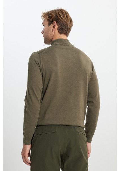 Pamuklu Standart Fit Normal Kesim Yarım Balıkçı Yaka Triko Haki Kazak indirimleri