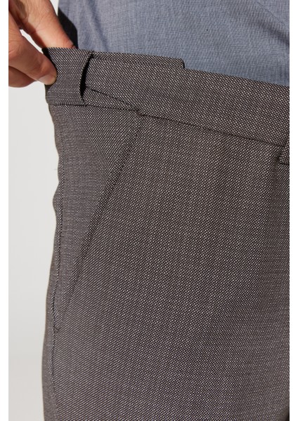 ALTINYILDIZ CLASSICS Erkek Kahverengi Slim Fit Dar Kesim Beli Lastikli Pantolon modelleri