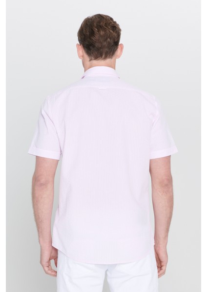Erkek Pembe Slim Fit Dar Kesim Gizli Düğmeli Yaka %100 Pamuk Gofre Desenli Kısa Kollu Gömlek
