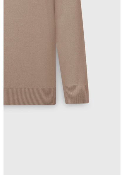 Pamuklu Standart Fit Normal Kesim Bisiklet Yaka Triko Kazak