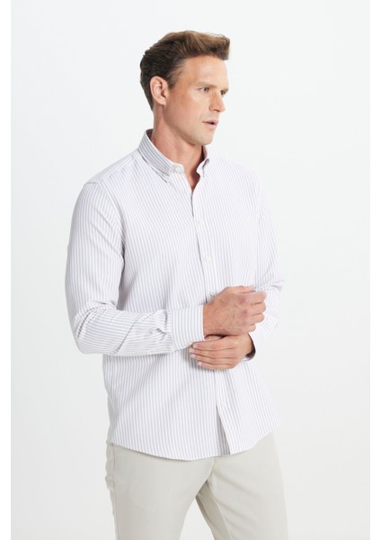 Pamuklu Slim Fit Dar Kesim Düğmeli Yaka Çizgili Beyaz-Bej Gömlek indirimleri