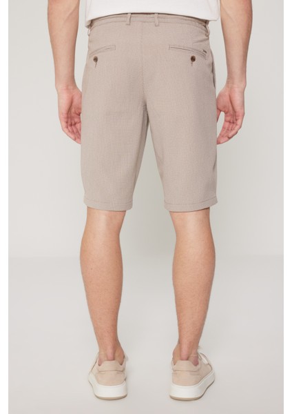 Slim Fit Dar Kesim Yan Cepli Gofre Desenli Şort