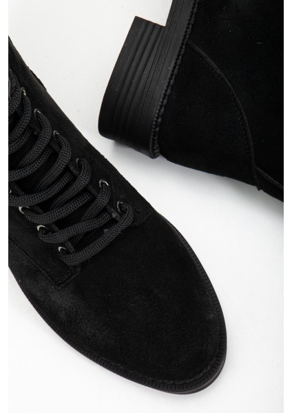 Kadın Siyah Süet Termo Taban Bağcıklı ve Fermuarlı Kısa Topuklu Bot fırsatları