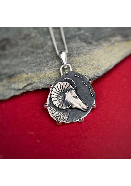 Gümüş Koç Burcu Kolye 925 Ayar Gümüş Unisex Koç Burç Taşsız Özel Tasarım Koç Figürlü Kolye