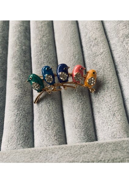 Renkli Kuşlar Broş 3.5x1.5 cm fırsatları