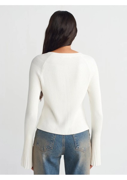 60246 Bisiklet Yaka Düğmeli Ispanyol Kol Triko Hırka fiyatları