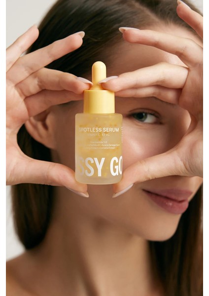 Leke Karşıtı ve Cilt Tonu Eşitleyici Spotless Serum 30ml