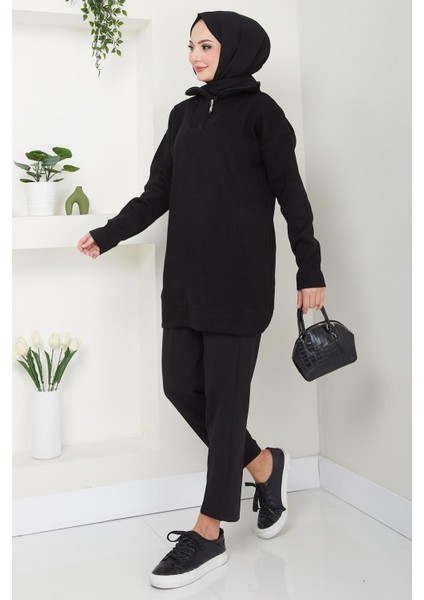 Yakası Fermuarlı Tek Renk Triko Tunik Siyah HM2610