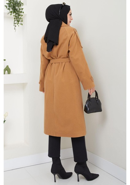 Kruvaze Yaka Düğmeli Kuşaklı Kaşe Kaban Camel HM2603