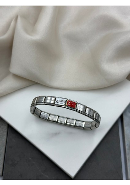 Türk Bayrağı ve Atatürk Imzalı Charmlı Italyan Çelik 9mm Bileklik fiyatları