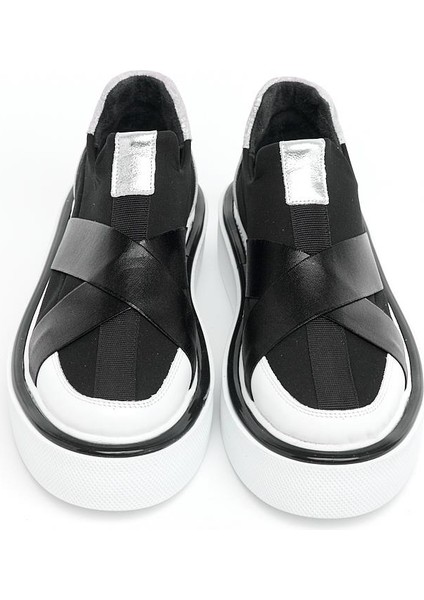Yüksek Taban Lastik Aksesuarlı Kadın Sneaker