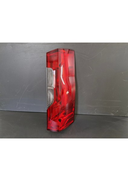 W910 W907 Sprinter Sağ Arka Stop Lambası Sıfır 2019-2024