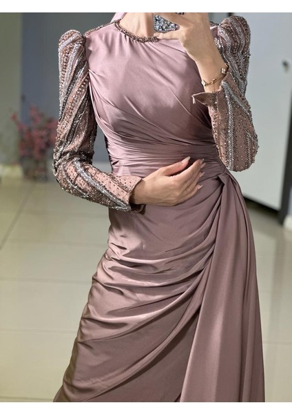 Kolları Kapalı, Taşlı Yırtmaçsız Saten Abiye fiyatları