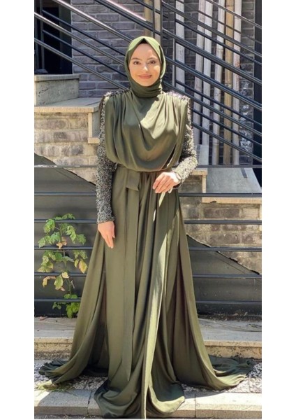 Kolları Taşlı Saten Abiye Elbise