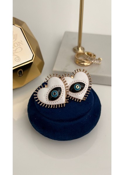 Vip Seri Gold Büyük Kalpli Göz Model Küpe