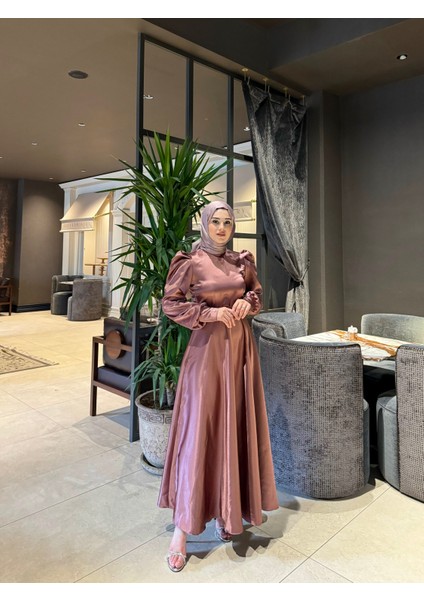 Gül Kurusu Bella Tesettür Abiye