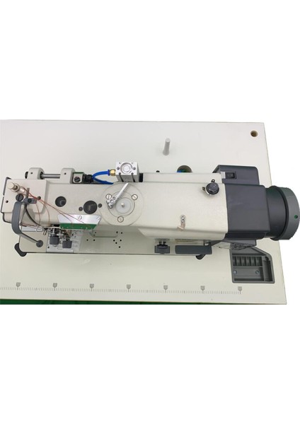 SK-4420-D4 Elektronik Direct Drive Iplik Kesicili Çift Papuç Çift Iğne Dikiş Makinası