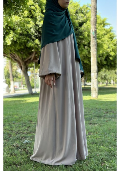 Letisya Ferace - Bej