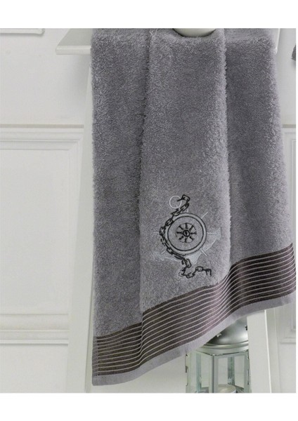 Gri Havlulu Bornoz Seti, yumuşak pamuk, çiftli, şık ve konforlu kullanım sağlar. fiyatları