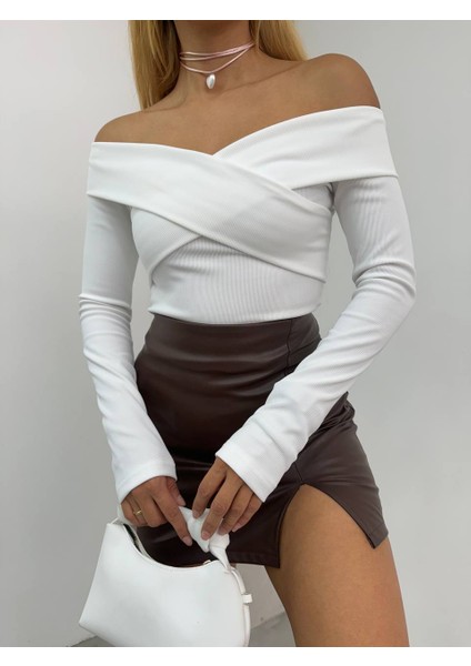 Lymens Fashion Çapraz Bantlı Straplez Bluz - Şıklığın ve Zarafetin Buluşma Noktası