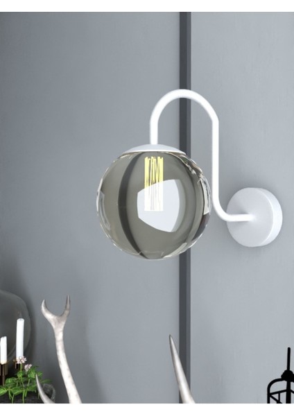 Şık Pilli Modern Kıvrak Camlı Duvar Aplikası, Beyaz-Füme Renk, E14 Duy, Materyal Cam