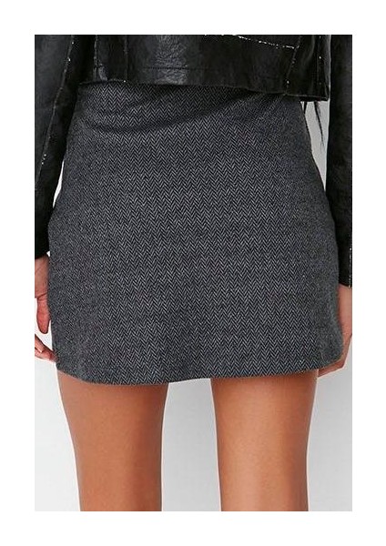 Kadın Moda Stil Mini Astarsız Örme Yırtmaç Detaylı Mini Normal Bel Örme Etek