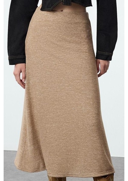 Kadın Moda Stil Maxi Astarsız Örme Yüksek Bel Kloş Form Midi Boy Yumoş Örme Etek