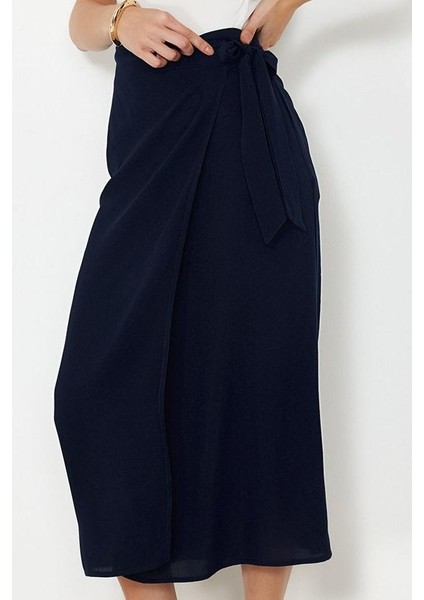 Kadın Moda Stil Maxi Astarsız Dokuma Bağlamalı Kruvaze Kapama Viskon Kumaşlı Maxi Boy Dokuma Etek fırsatları