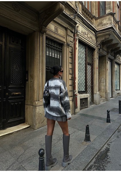 Lymens Fashion Oversize Geçiş Detaylı Triko Kazak fiyatları
